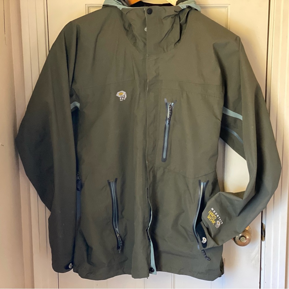 Mountain Hardware Gore Tex Raincoat Jacket